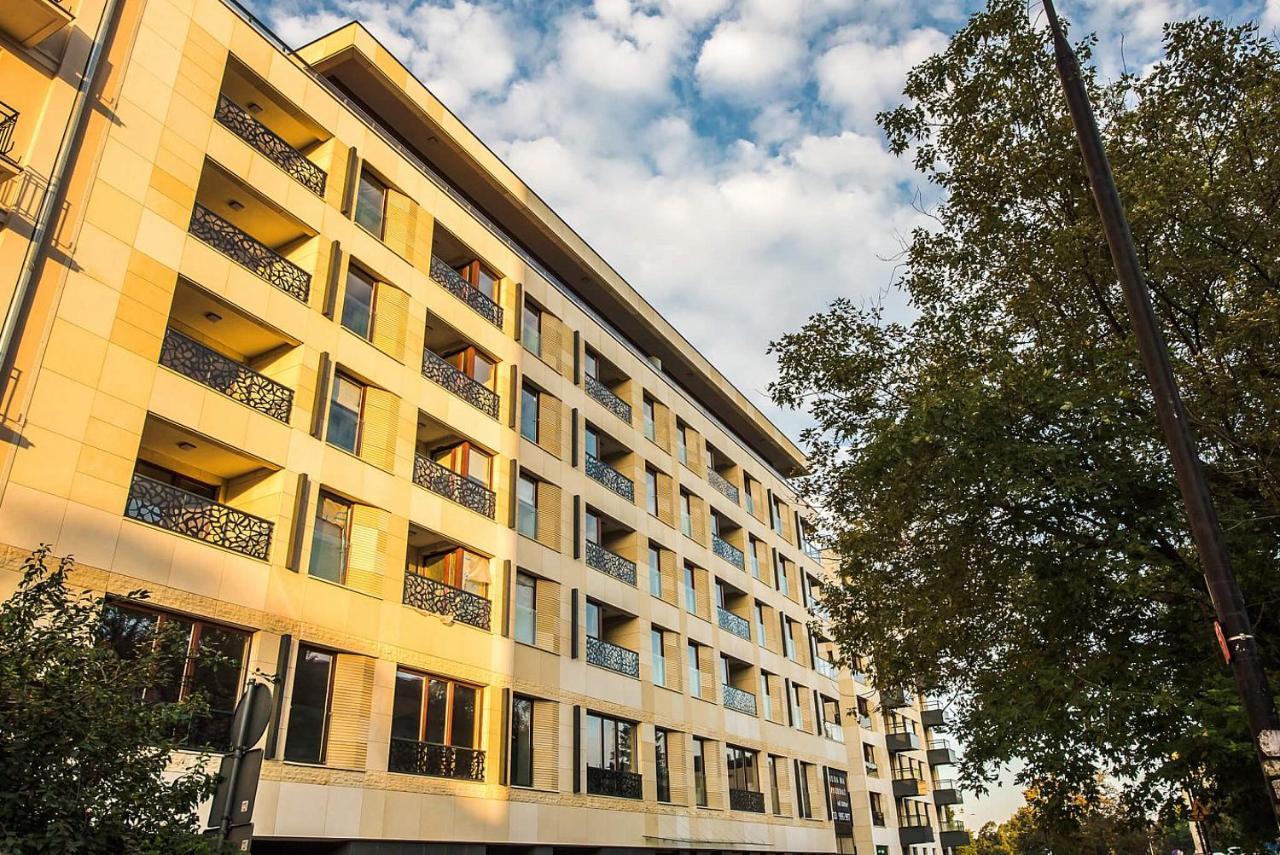 P&O Serviced Apartments Solec Varsovie Extérieur photo