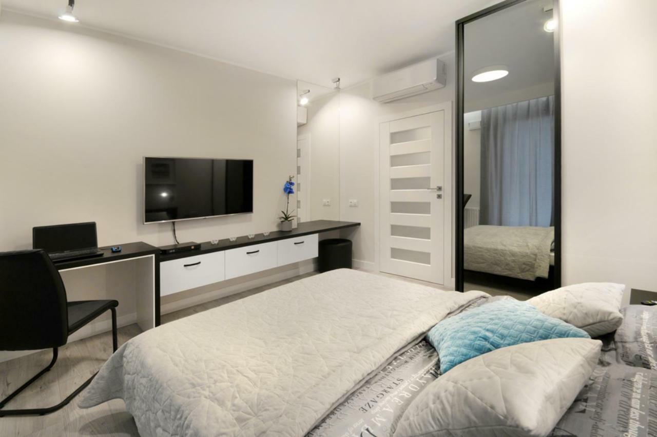 P&O Serviced Apartments Solec Varsovie Extérieur photo