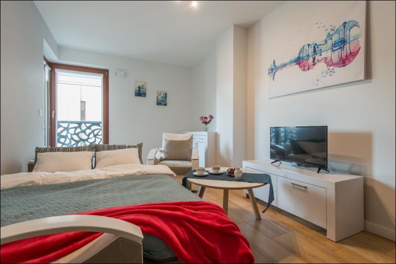P&O Serviced Apartments Solec Varsovie Extérieur photo